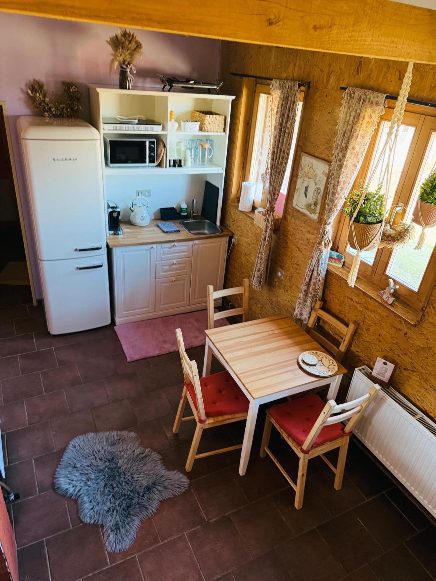Apartman Na Ranci Pod Lovosem Velemin Bagian luar foto